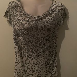 Women’s shirt